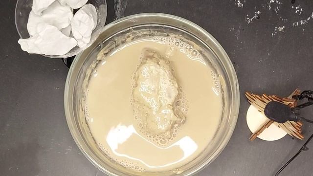 АСМР ~ Замачивание глины Бежевая и Горная. Приятные звуки воды ♂️