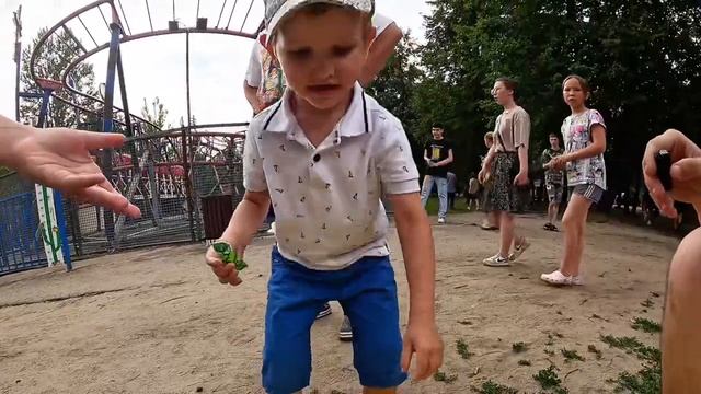 Ребёнок шмякнулся в бассейн | Челлендж