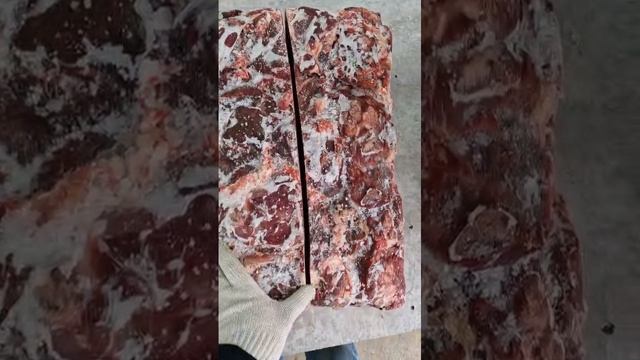 Мясо головное со щекой говяжье