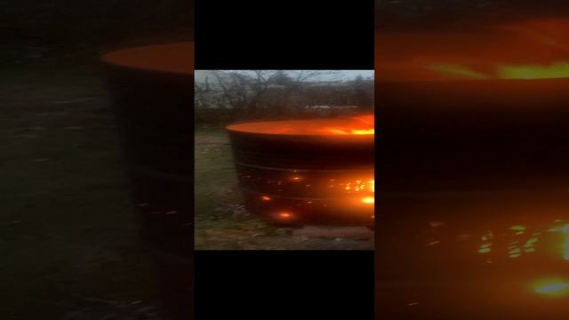 Жгем листву!
