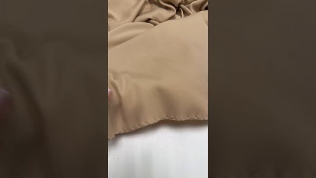 Шёлковое кади Saint Laurent в бежевом оттенке