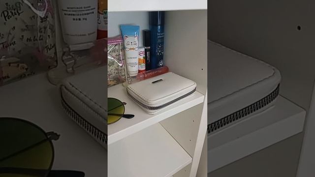 Уборка на полках моего стола 📚