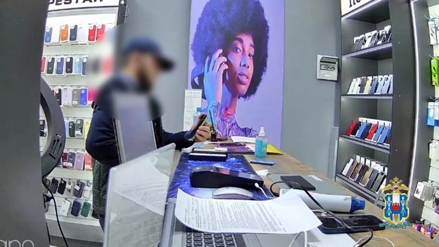 Ростовские Полицейские Задержали 23-Летнего Местного Жителя, Ранее Судимого За Кражу, Подозреваемого