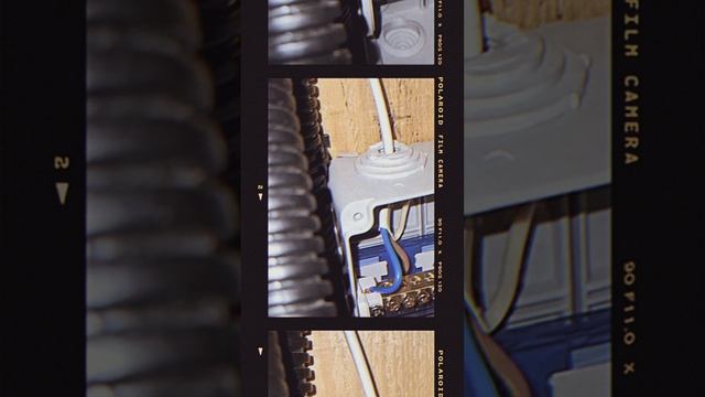 1000007734.mp4 (Собака смотрит на вариант электроснабжение дома А-фрейм)