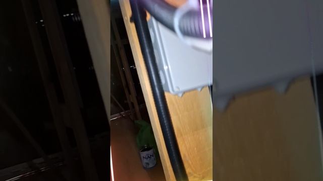 1000007753.mp4 (Собака смотрит на вариант электроснабжения дома А-фрейм)