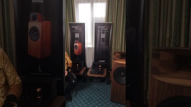 Снимаем программу «СтереоПравда» на выставке Hi-Fi & High End Show. Рассказ про Lamm.