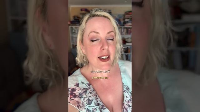 Как учителя празднуют день учителя