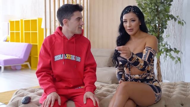 VUELVEN LOS FF!  Diosa Latina y TikToker viene a contarlo TODO Llega Mariana Martix!
