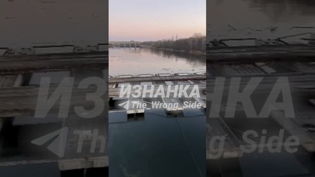 📹В районе н.п. Райгородок (на трассе между г. Красный Лиман и г. Славянск) была уничтожена...🔽🔽🔽