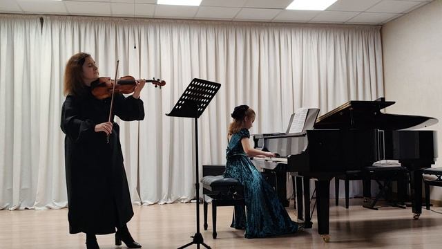 VID_20241120_094625.mp4