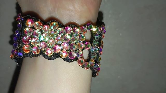 Браслеты ручной работы, со стразами