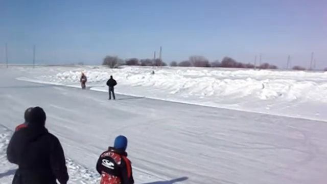 Спидвей на льду тренеровка в Луховицах8.03.2011.mpg