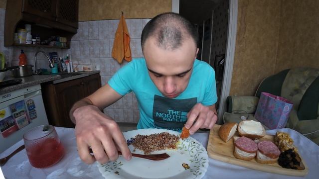 МУКБАНГ НАГГЕТСЫ С СЫРОМ / ЯИЧНИЦА / ГРЕЧКА / РИС / ЧАК - ЧАК / ОБЖОР / EATING MUKBANG ASMR АСМР