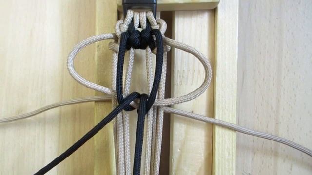 Браслет из паракорда Warcraft Blackhand(360P)