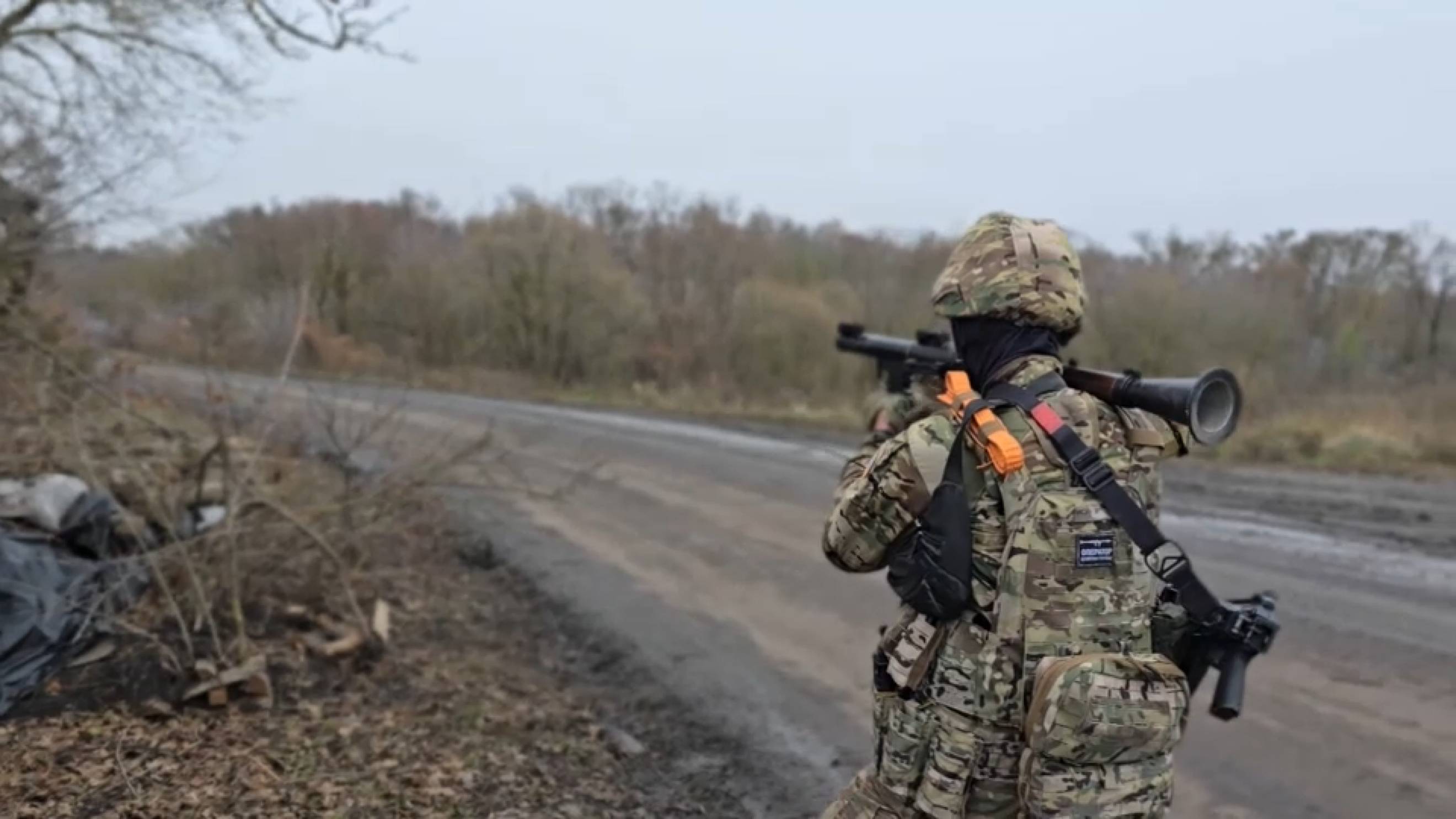 «Мы усиленно выталкиваем ВСУ»: российские бойцы рассказали об обстановке в курском приграничье