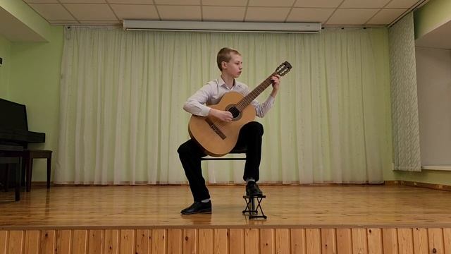 Н.Кошкин Прелюдия и вальс, М.Джулиани Этюд e-moll