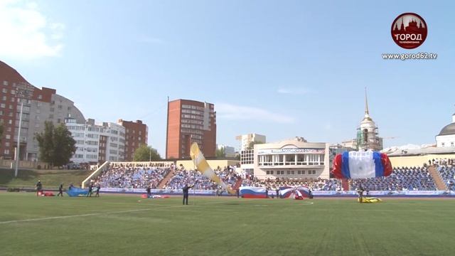 ПОД КУПОЛОМ КРЫЛАТОЙ ГВАРДИИ