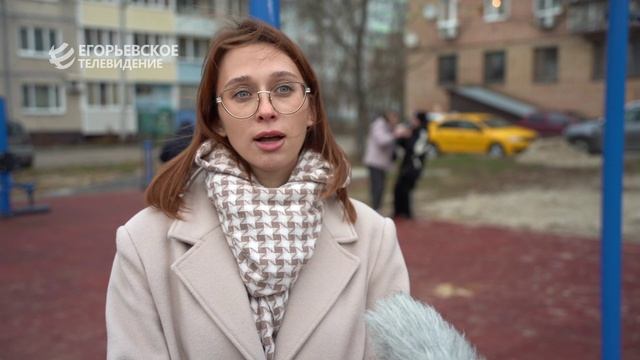 В егорьевских дворах завершились основные работы по замене и обустройству детских площадок
