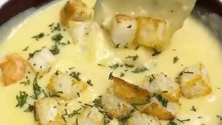 Сырный СУП с копчёной курочкой...🍗🧀😋 Рецепт в описании ✍️