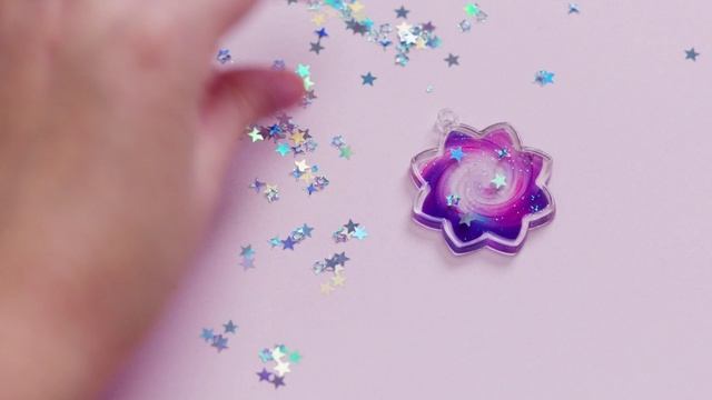 Создай свои собственные украшения с набором от Nebulous Stars!💍