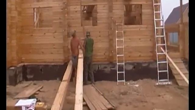Строительство дома из профилированного бруса.