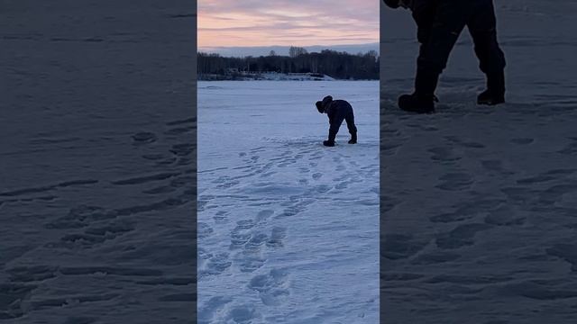 Первый весенний выезд на  подлёдный лов!!!)