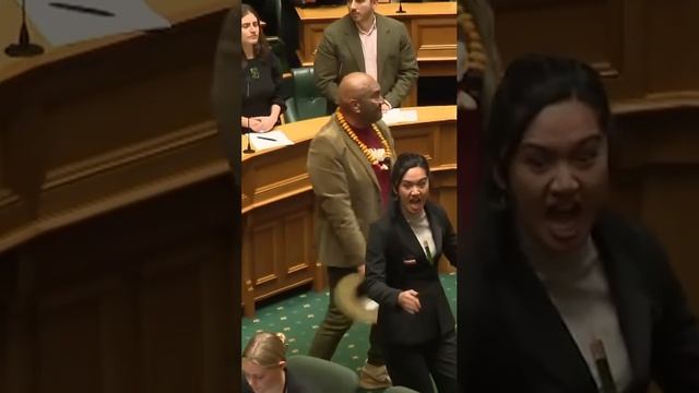 Детутаты парламента Новой Зеландии исполнили боевой танец