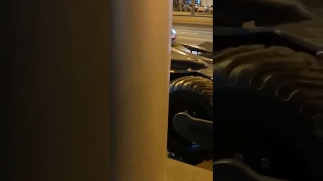 Бетман приехал  в Москву, но не успел поставить машину на учет :-)Batman in Moscow