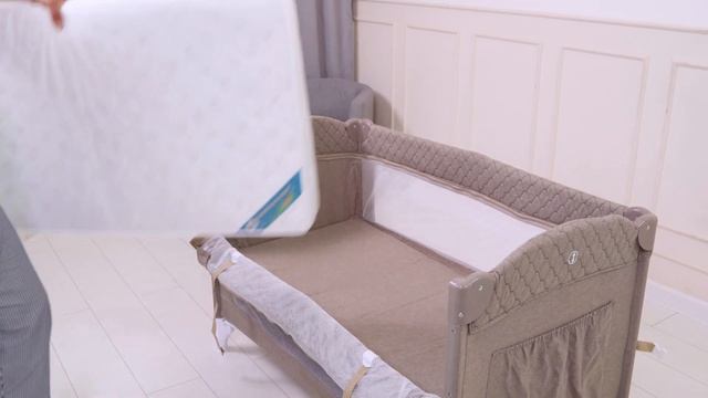 Практичный манеж кровать Indigo Bon-Bon для самостоятельных игр и сладких снов