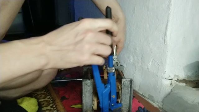 Старый стабилизатор напряжения в ЛОМ