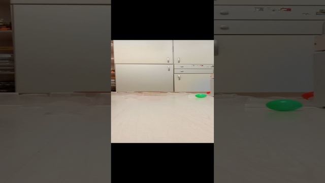 сбивание пластиковых стаканчиков серия 1