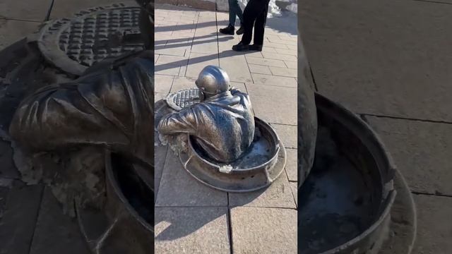 Plumber Stepanych of Omsk: perhaps one of the most known plumbers in the world :)