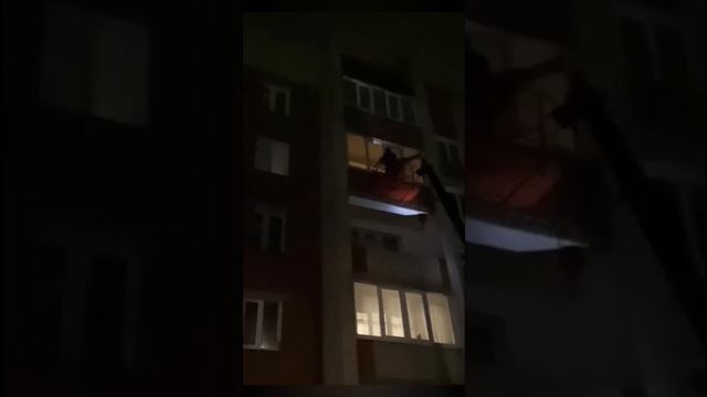 НЕИЗВЕСТНЫЙ ЗАБРАЛСЯ В ДОМ С ИСТОРИЧЕСКИМ МУЗЕЕМ