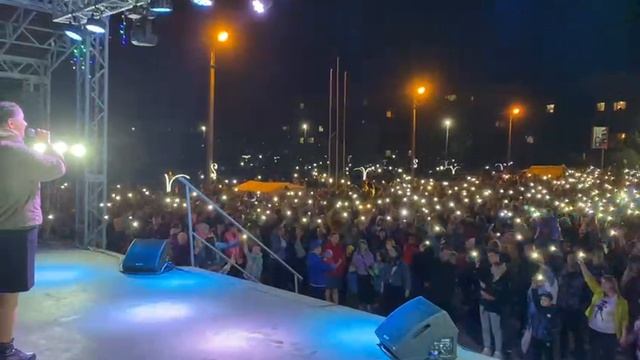 "Нам миллионы"