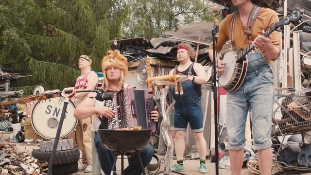 Steve ´n´ Seagulls - Too Much Love Will Kill You (Queen cover)