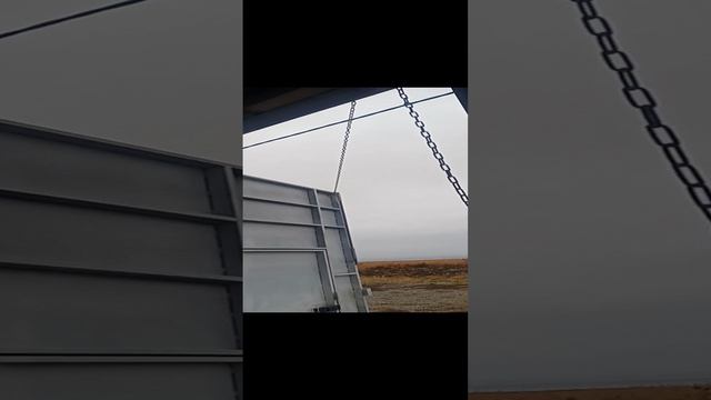 лайфхак как фиксировать большие распашные гаражные ворота