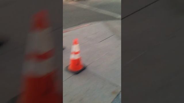 Broken traffic light, Hollywood x La Brea