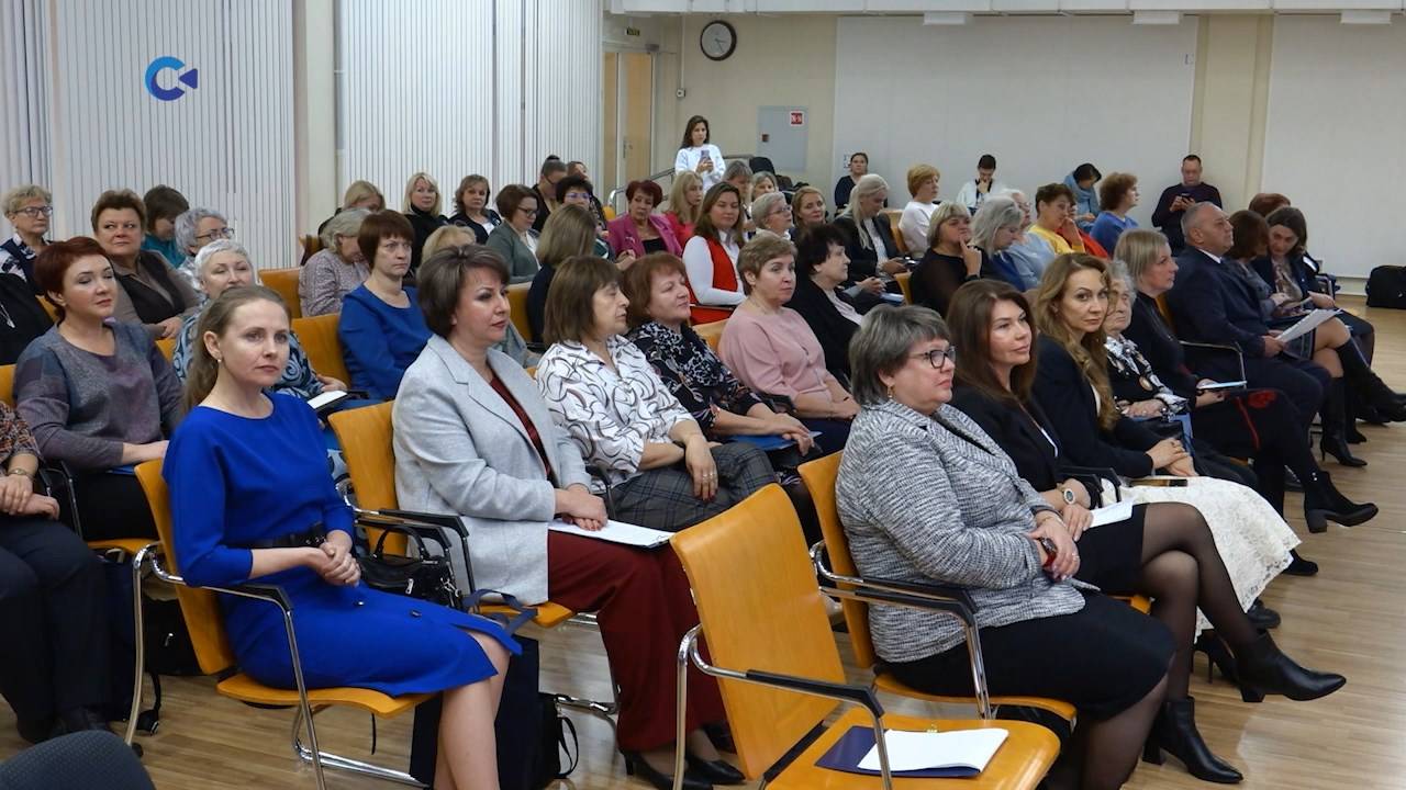 Республиканское отделение Союза женщин России провело отчетно-выборную конференцию