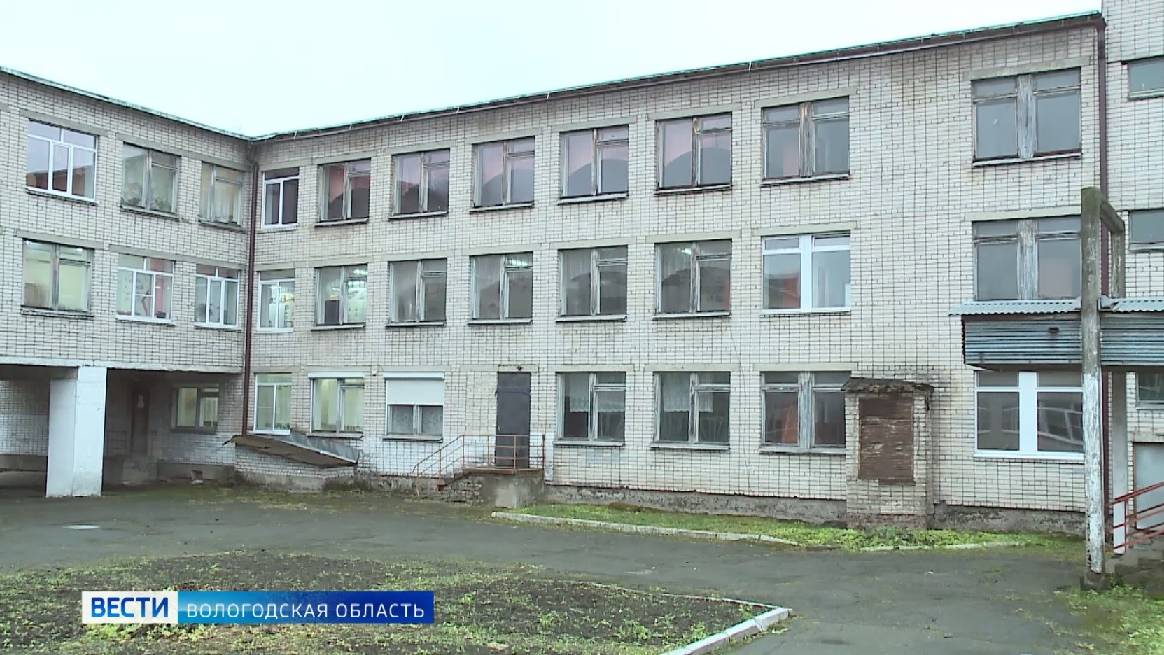 Самая крупная школа Сокола перешла на дистанционное обучение