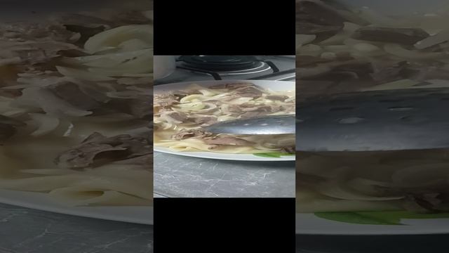 Обед бешбармак будим кушать