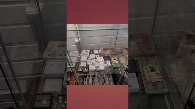 Муза, куда она заходит без стука. Иногда)