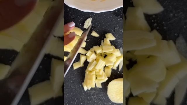 Готовим творожные кексики с яблоками