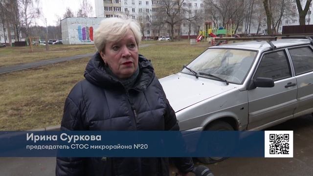 Машины-подснежники мешают очистке дворов Нижнекамска от снега зимой