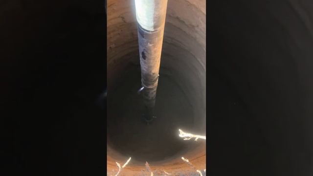 Бурение колодца машиной