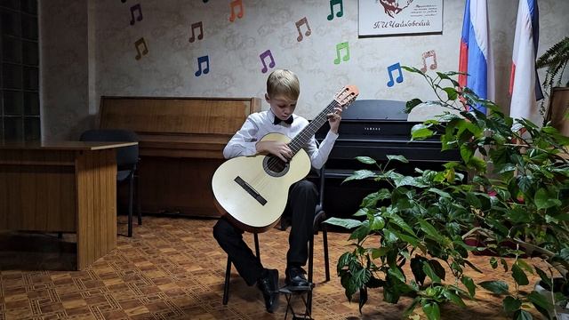 Эстонский народный танец "Деревянное колесо" исп.Кава Ярослав (2 класс)_20241121