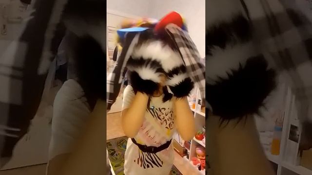 мой первый танец!...
#shorts#furry#танец#фурри#