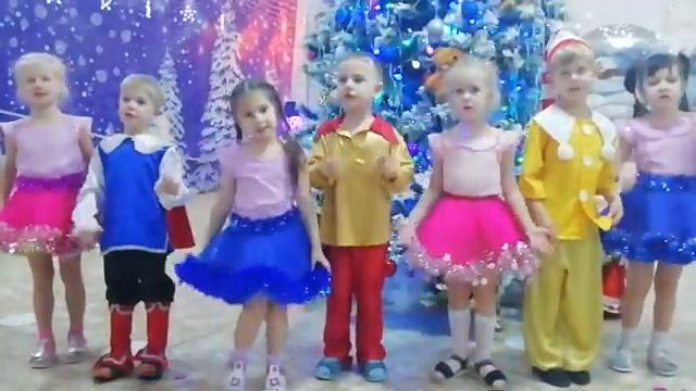 Детская песня  «Новогодняя хороводная»