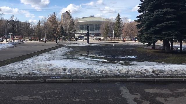 ВыиграЛ ПланшеТ, НО⚽ОН ЗастряЛ В АвтоматЕ...ЧИТЕРСТВО ХОЗЯИНА АВТОМАТА