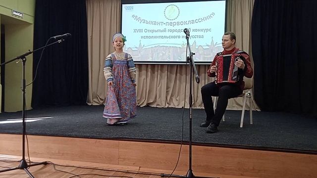 Варнавских София, 8 лет, МБУ ДО ДХШ № 19, г. Новосибирск - "Сапожки русские" муз. Н. Кудрина