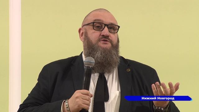 Нагрудным знаком "Народный фронт. Всё для Победы" наградили 28 волонтеров СВО